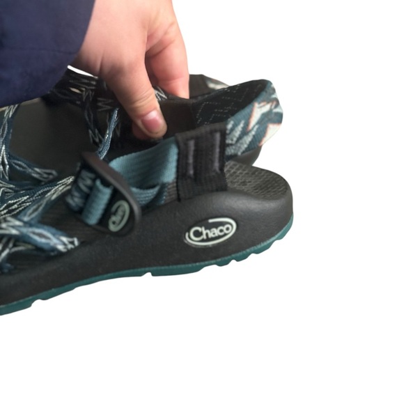 Chaos Women’s Strappy Hiking Outdoor Sandal- Size 6 - Picture 2 of 5